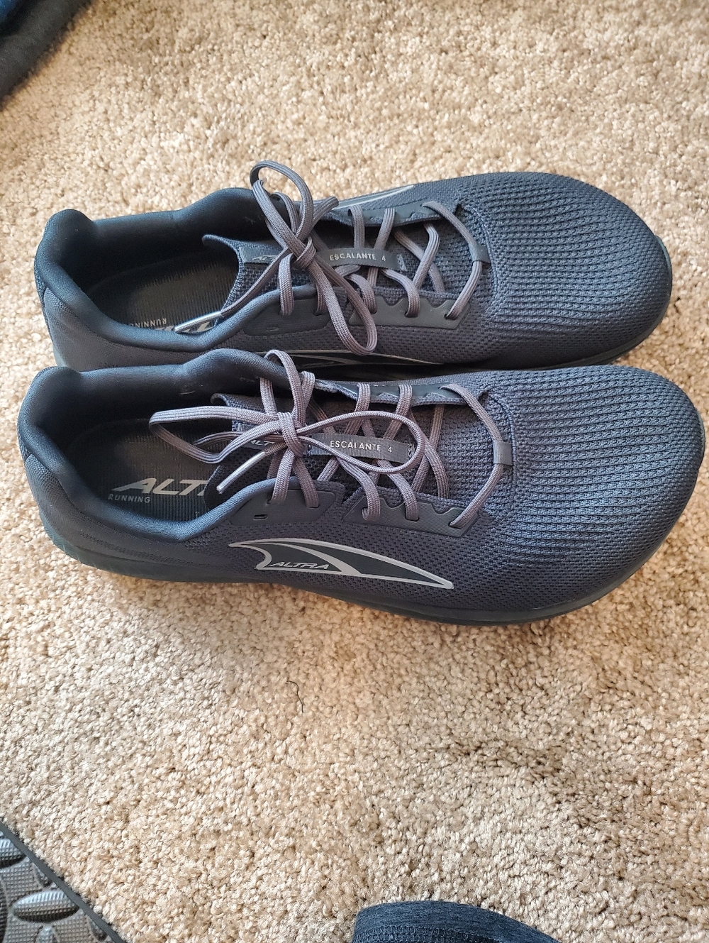 Altra Escalante 4 Men's Running Shoes Black/Gray